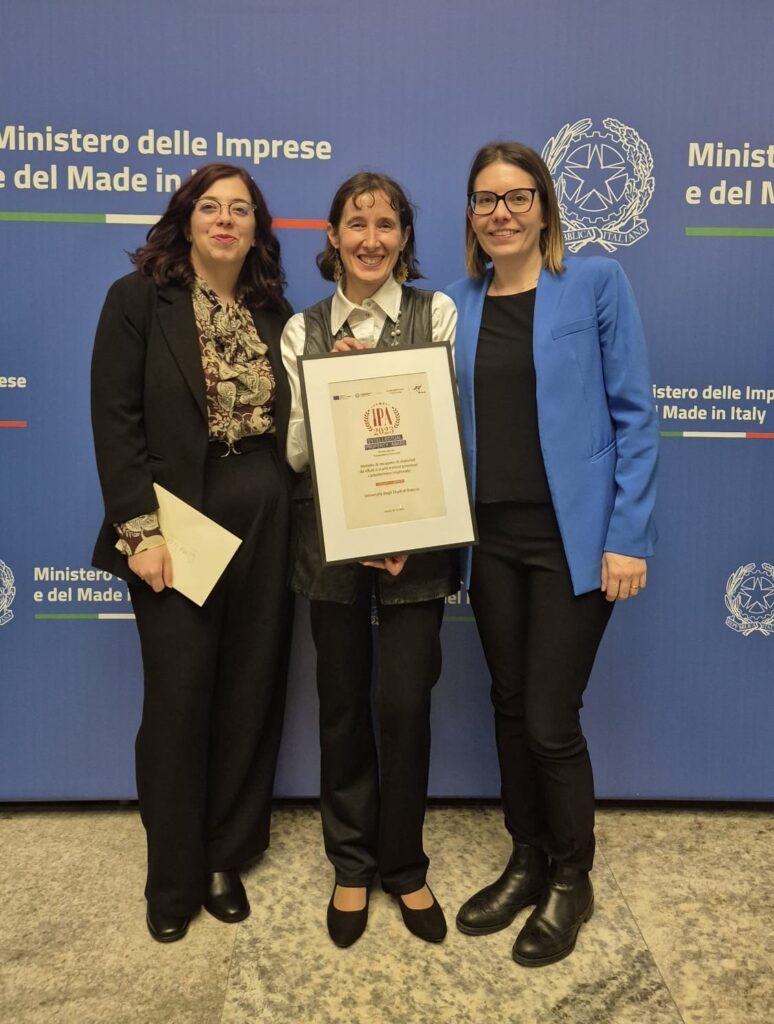 Antonella Cornelio, Elza Bontempi, Alessandra Zanoletti.